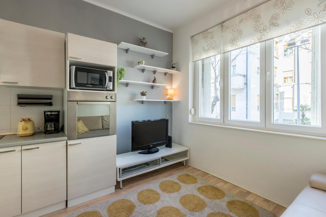 Vito Apartment Split Exterior photo